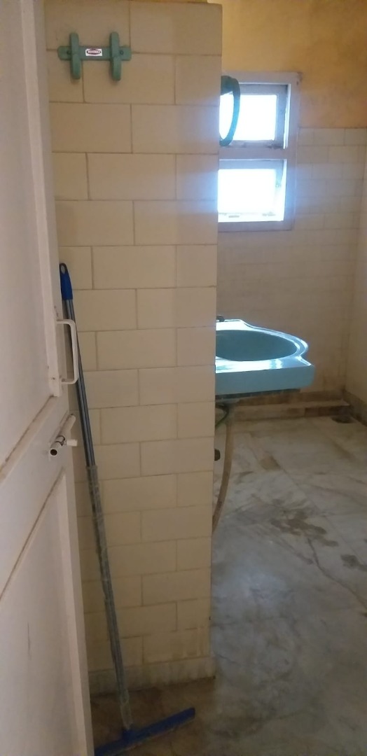 Semi Furnished 3bhk in Ratnagiri Road, Bamunimaidan, Guwahati, Assam, India for Rent